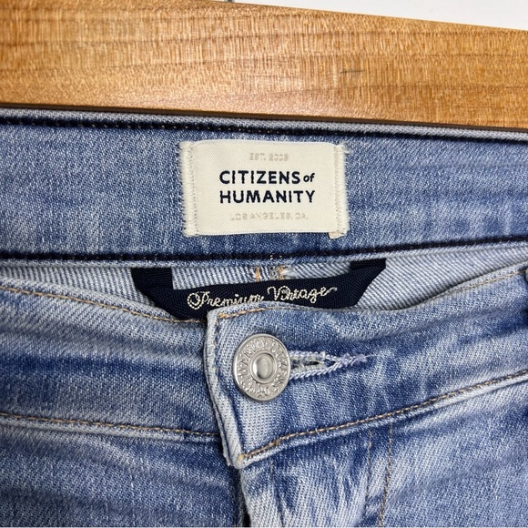 CITIZENS OF HUMANITY Light Wash Lilah High Rise Bootcut Jeans - Picture 4 of 9